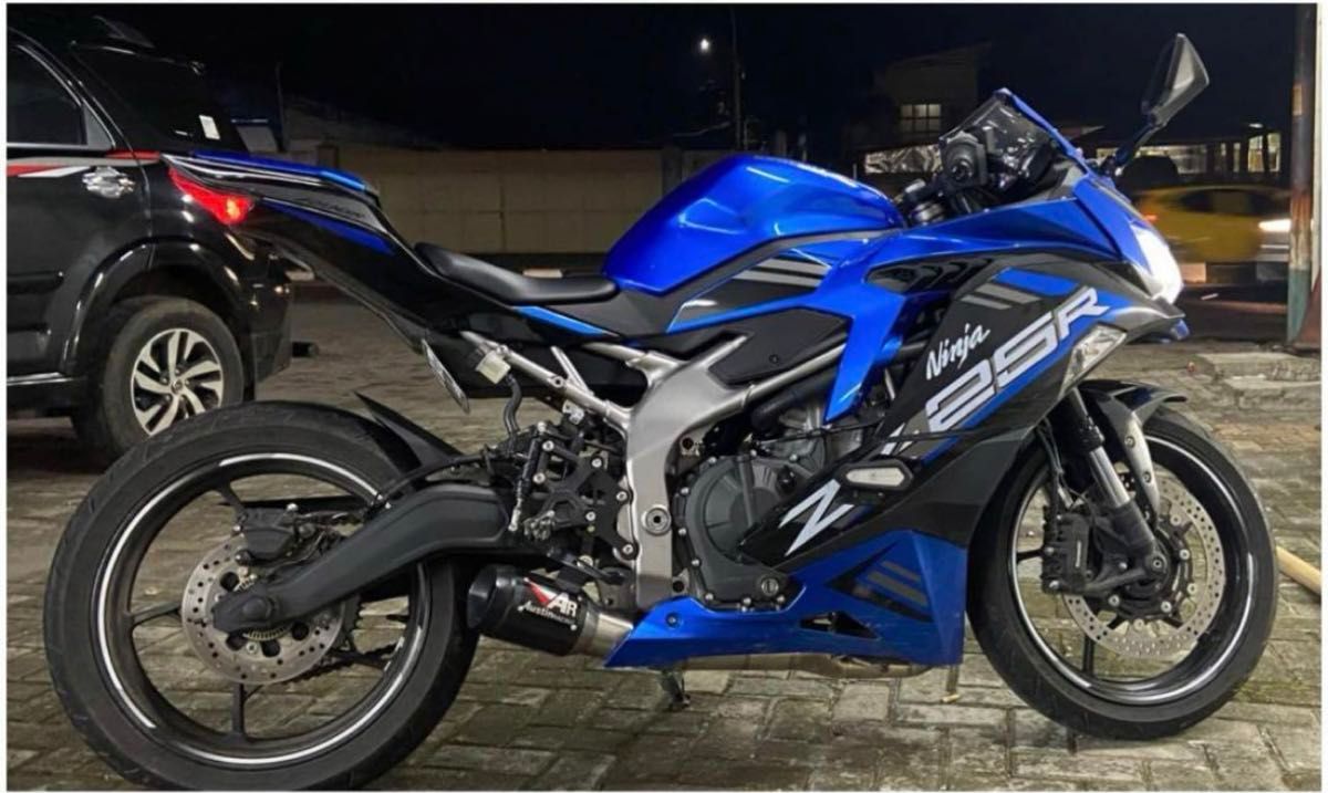 ZX25R/ZX25RR マフラーAUSTIN RACING風|Yahoo!フリマ(旧PayPay ZX25R/ZX25RR マフラーAUSTIN RACING風|Yahoo!フリマ(旧PayPay