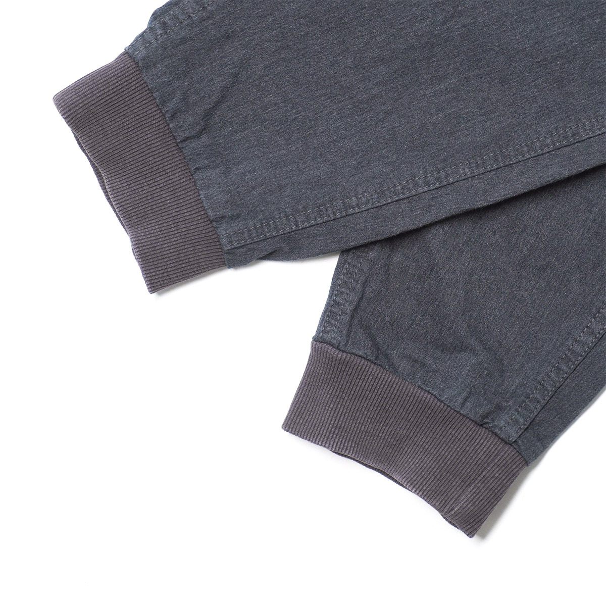 GRAMICCI × OSHMAN'S 別注 NN RIB PANTS【M】チャコール GRAMICCI × OSHMAN'S 別注 NN RIB PANTS【M】チャコール
