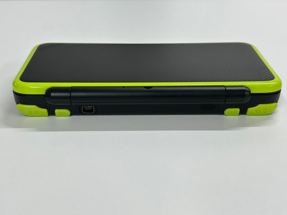 美品】Newニンテンドー2DS LL ブラック×ライム|Yahoo!フリマ 美品】Newニンテンドー2DS LL ブラック×ライム|Yahoo!フリマ