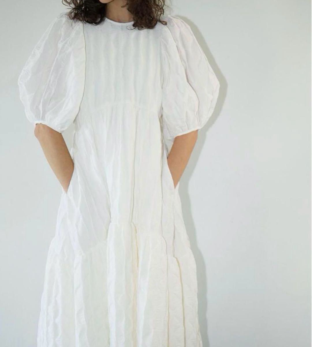美品】完売品 CLANE Bomb onepiece 0 Sサイズ ホワイト|Yahoo 美品】完売品 CLANE Bomb onepiece 0 Sサイズ ホワイト|Yahoo