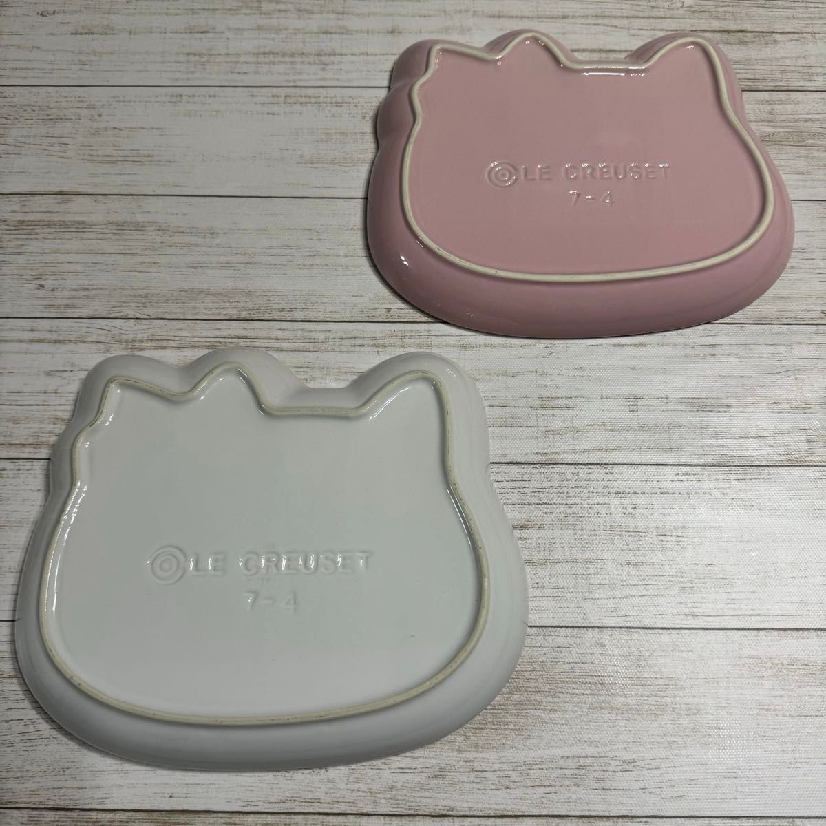 LE CREUSET ピンク&パウダーピンク ル・クルーゼ ハローキティ LE CREUSET ピンク&パウダーピンク ル・クルーゼ ハローキティ