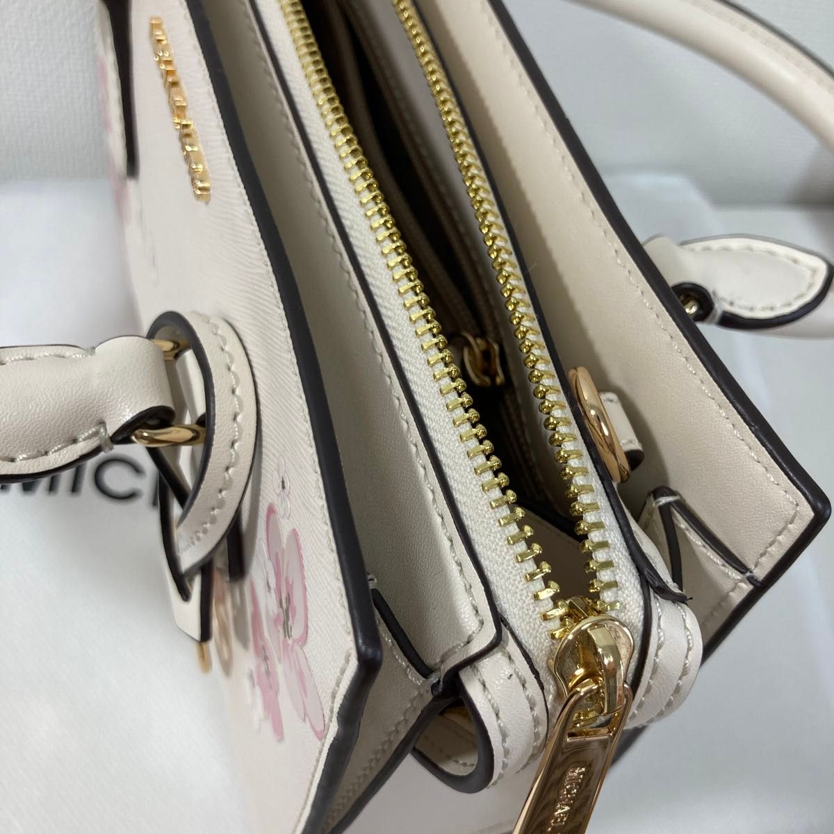 MICHAEL KORS マイケルコース ハンドバッグ センタージップ MICHAEL KORS マイケルコース ハンドバッグ センタージップ
