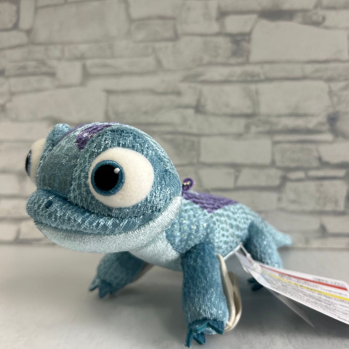 新品 ディズニー 肩のせ くっつき ぬいぐるみ サラマンダー アナ 新品 ディズニー 肩のせ くっつき ぬいぐるみ サラマンダー アナ