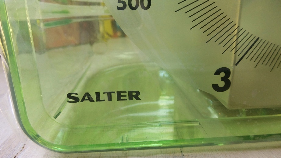 soruta- see-through design kitchen scale green ( green ) 284:SALTER see-through design kitchen scale