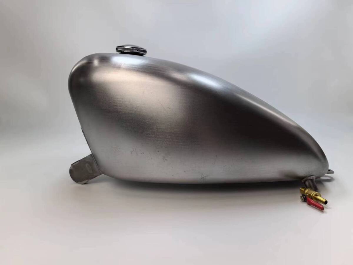 177番 スポーツスタータンク YAMAHA ヤマハドラッグスター 177番 スポーツスタータンク YAMAHA ヤマハドラッグスター