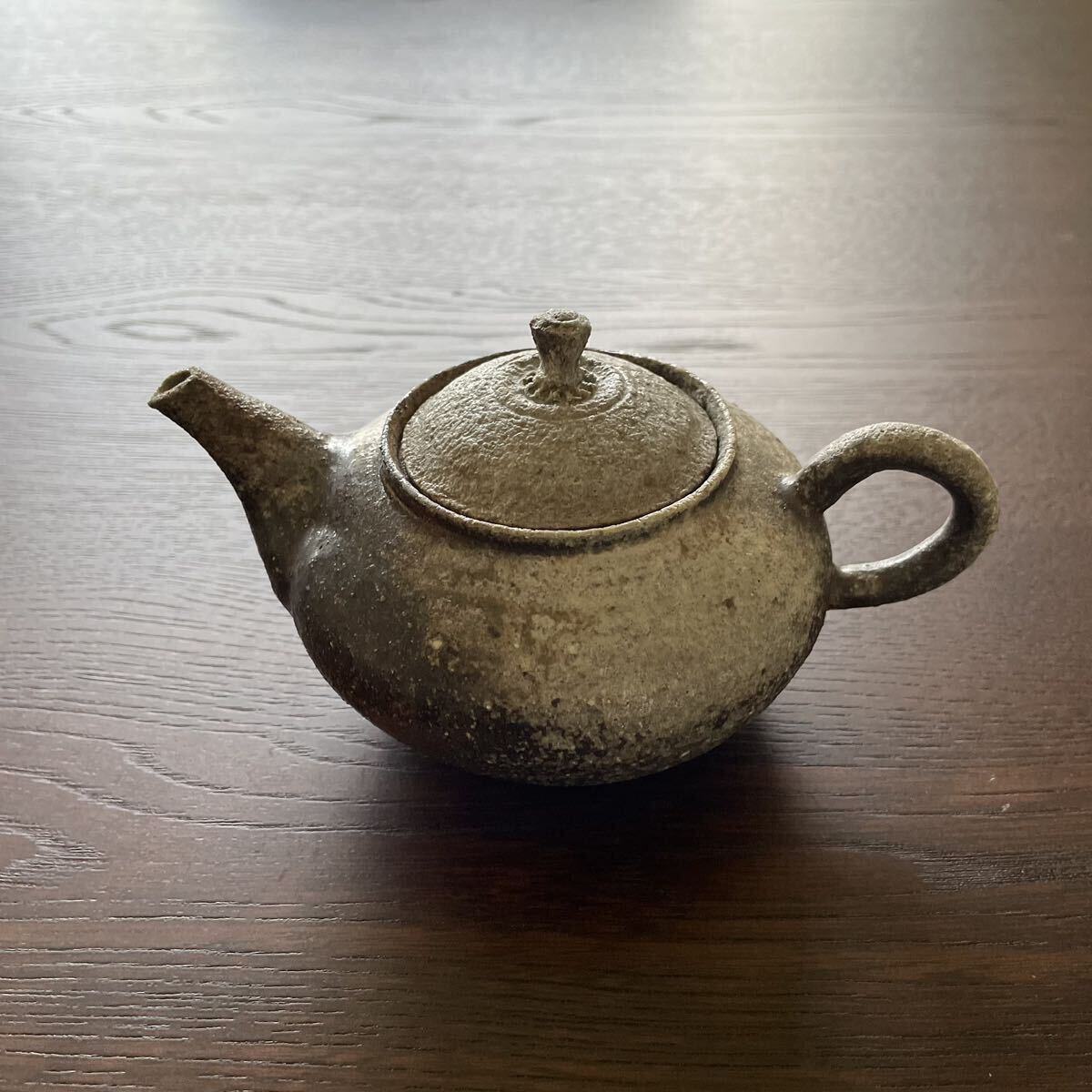 土本訓寛・久美子 後手焼き締め急須 茶壺 越前焼 中国茶 煎茶 土本訓寛・久美子 後手焼き締め急須 茶壺 越前焼 中国茶 煎茶