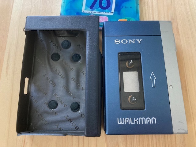 即決【整備済完動品】SONY WALKMAN TPS-L2 初代ウォークマン 高 即決【整備済完動品】SONY WALKMAN TPS-L2 初代ウォークマン 高
