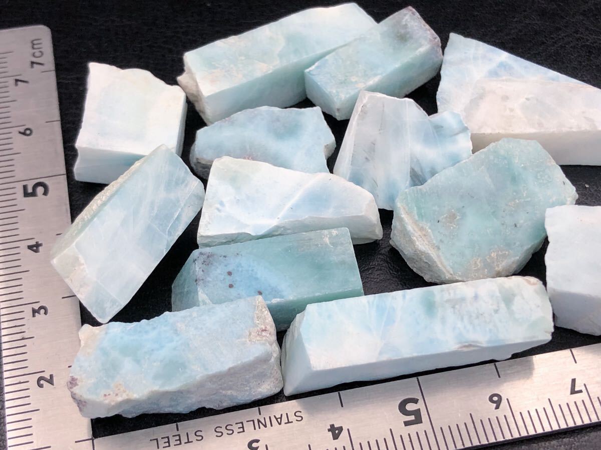 ☆ドミニカ共和国産ラリマー原石☆ 約320carat ブルー ☆ドミニカ共和国産ラリマー原石☆ 約320carat ブルー
