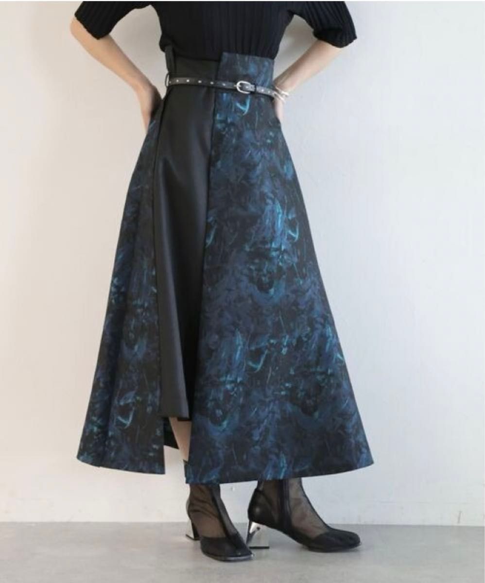 美品】HARE ガラキリカエフレアスカート ブルー ロングスカート 美品】HARE ガラキリカエフレアスカート ブルー ロングスカート