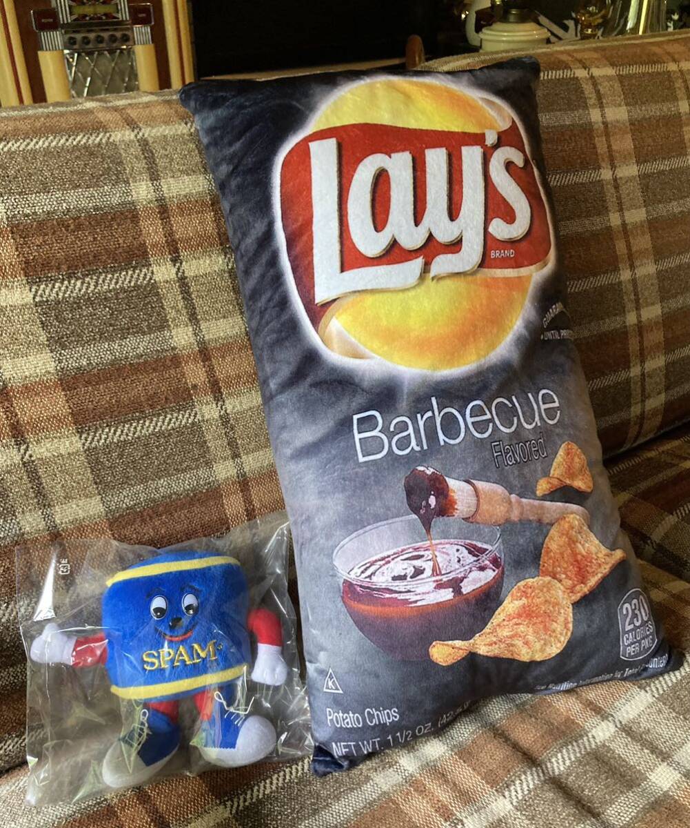 レイズ ポテトチップス クッション スパム ぬいぐるみ スパミーくん Lay's オブジェ ダイナー ガレージ インテリア 置物 アメリカン 雑貨