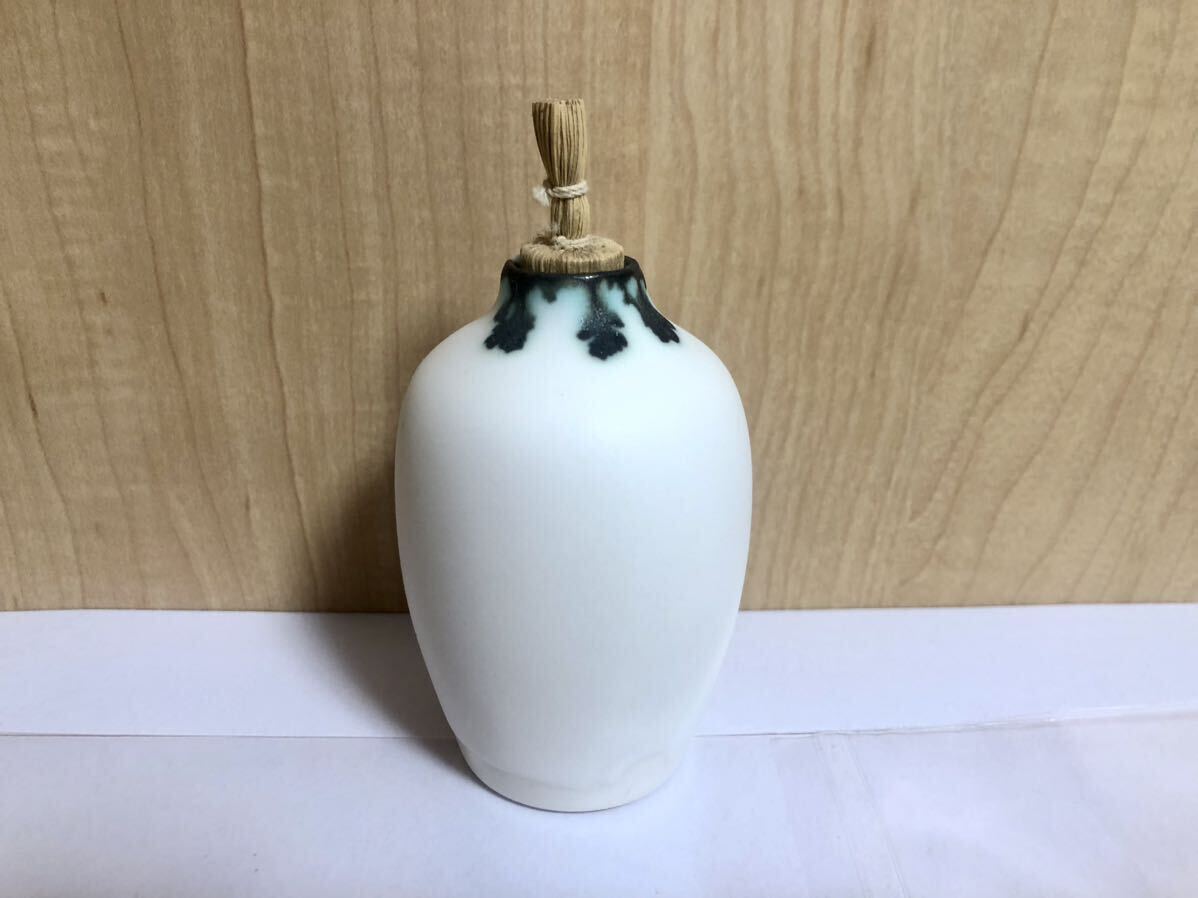 ミルク瓷フリ出し 2種 青木良太 金平糖やフリスクなどに 陶器 陶芸作家 ミルク瓷フリ出し 2種 青木良太 金平糖やフリスクなどに 陶器