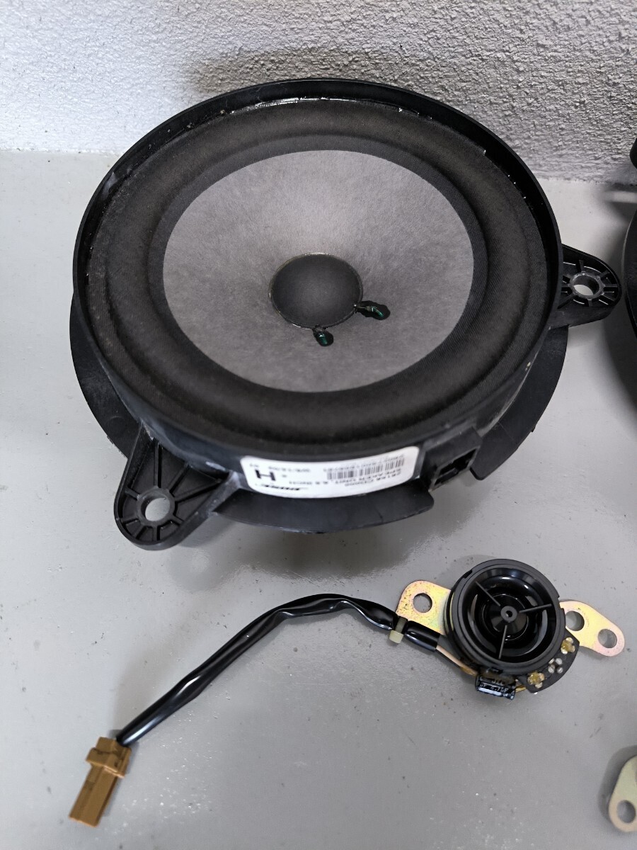 送料込 フェアレディZ Z33 前期 BOSE純正フロントドアスピーカー 送料込 フェアレディZ Z33 前期 BOSE純正フロントドアスピーカー