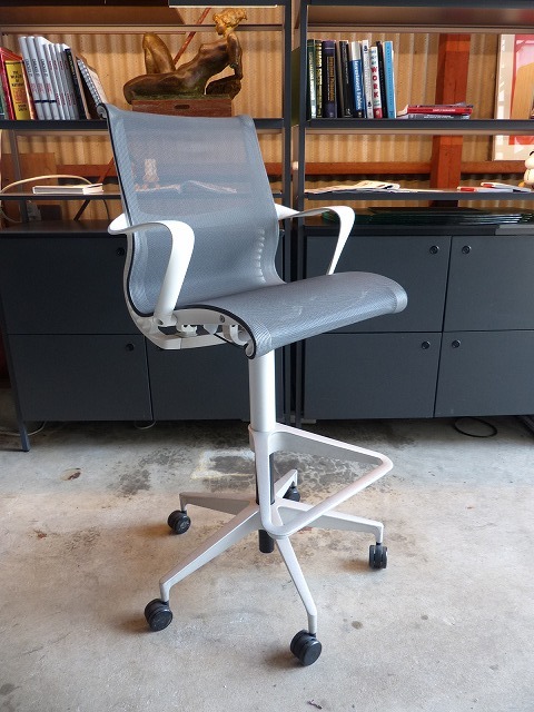 Herman Miller(ハーマンミラー)セトゥ スツール|1脚|2017年 Herman Miller(ハーマンミラー)セトゥ スツール|1脚|2017年