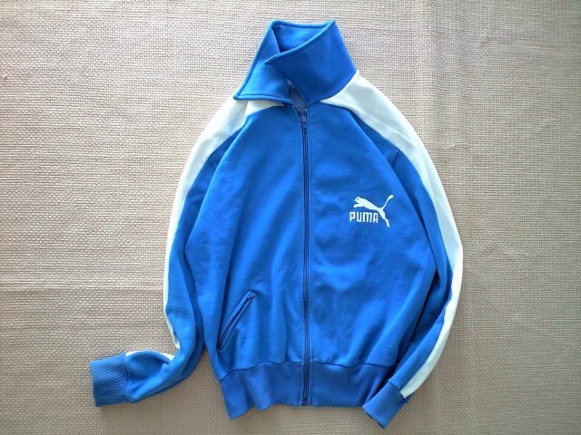 即決 希少 70s ヴィンテージ 目付き PUMA デンマーク製 襟付き 即決 希少 70s ヴィンテージ 目付き PUMA デンマーク製 襟付き