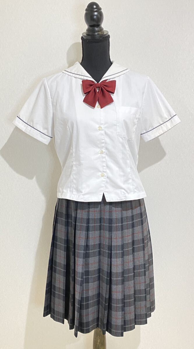  plum flower high school # woman # uniform # school uniform # sailor suit # summer clothing # check pattern # cosplay # Osaka (metropolitan area) #A-5