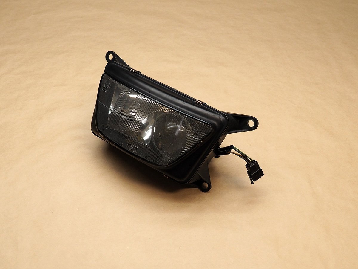 ☆FZR1000 3代目 1991年～1993年 純正 ヘッドライト 品番：110-31033 / 110-31672 (240618DF0049)