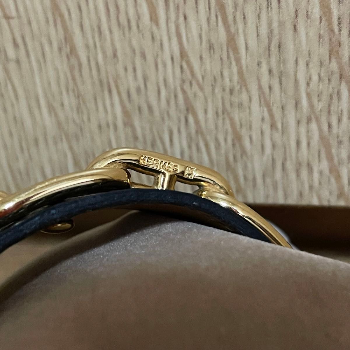 HERMES エルメス シェーヌダンクル リザード レザー バングル HERMES エルメス シェーヌダンクル リザード レザー バングル