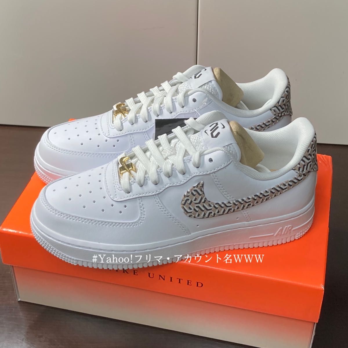 新品23 5cm】NIKE W エアフォース1LX ホワイト/モノグラム 新品23 5cm】NIKE W エアフォース1LX ホワイト/モノグラム