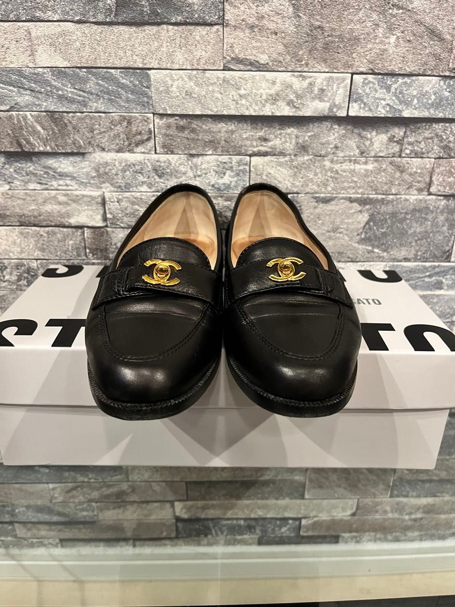 CHANEL シャネル ローファー レザー ココマーク35 ターンロック CHANEL シャネル ローファー レザー ココマーク35 ターンロック