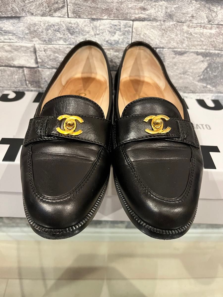 CHANEL シャネル ローファー レザー ココマーク35 ターンロック CHANEL シャネル ローファー レザー ココマーク35 ターンロック