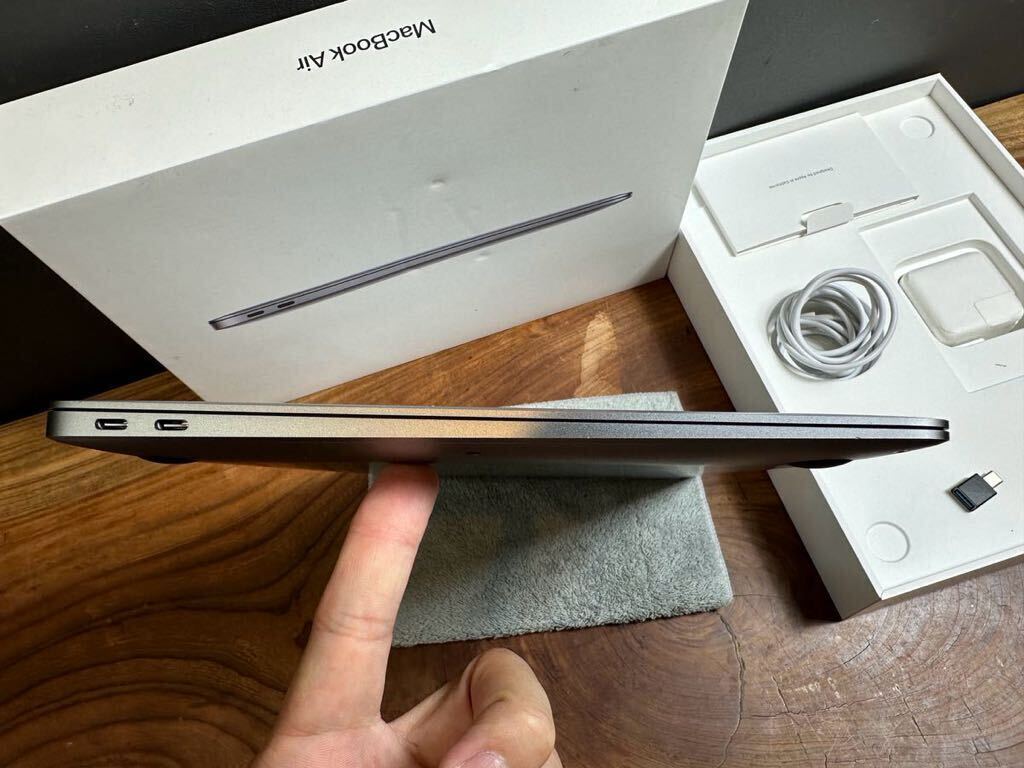 美品」Apple MacBook PRO Air 13inch 2019/CPUi5 1 6GHZ/8GB 美品」Apple MacBook PRO Air 13inch 2019/CPUi5 1 6GHZ/8GB