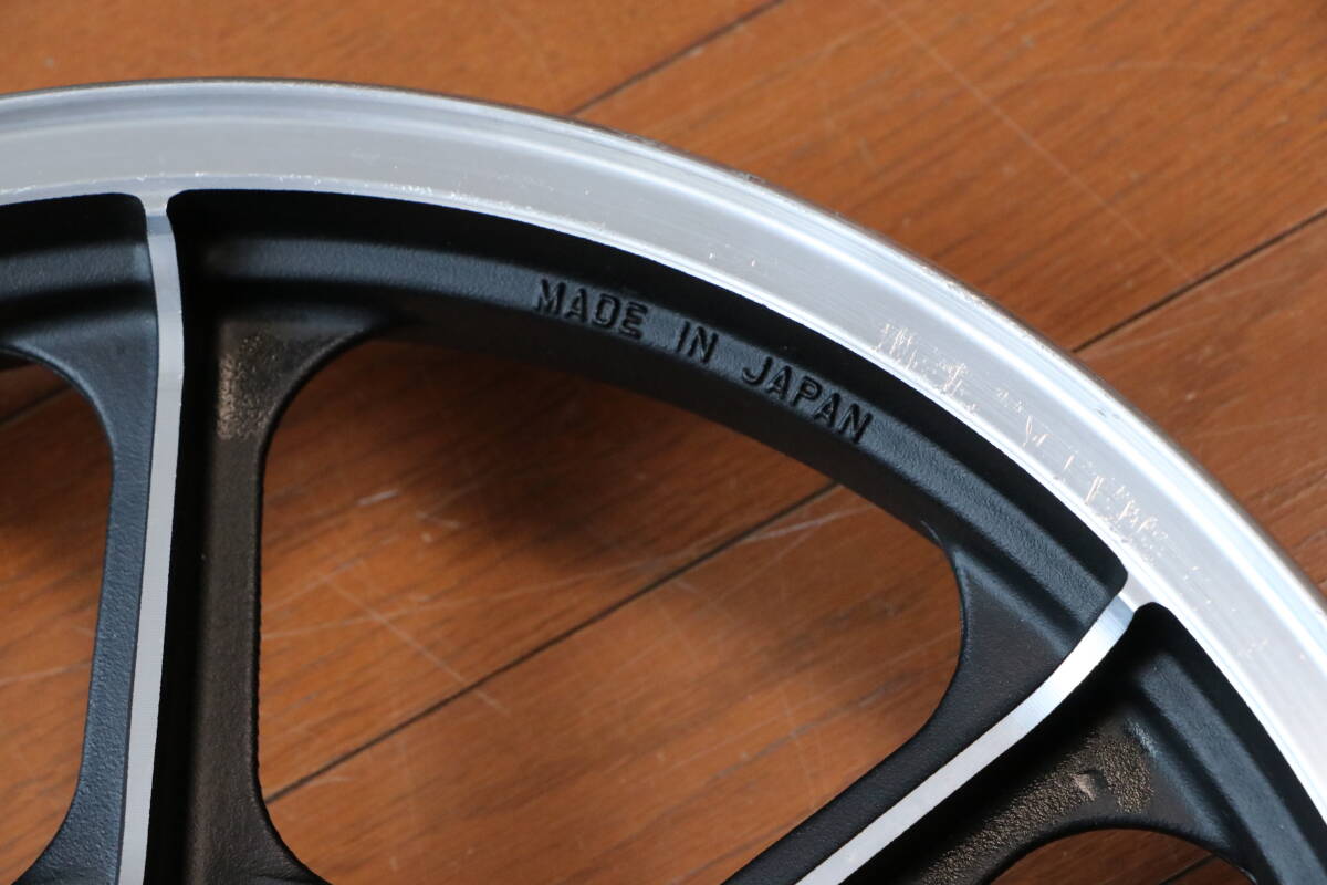 未使用 カワサキ純正 リアホイール Z750FX Z1000MK2 Z1R KZ1000 未使用 カワサキ純正 リアホイール Z750FX Z1000MK2 Z1R KZ1000