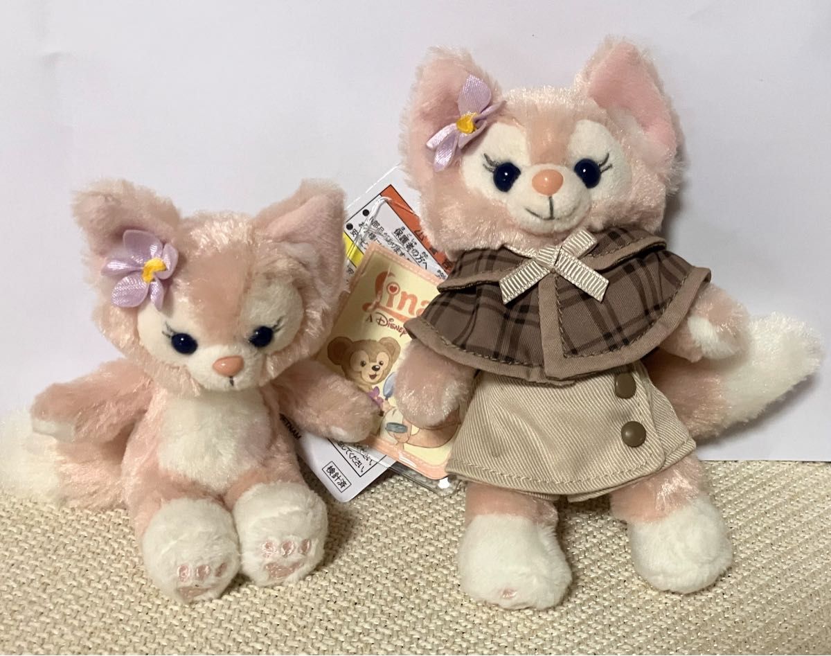 リーナベル ぬいぐるみバッジ(新品)& ストラップ ディズニー リーナベル ぬいぐるみバッジ(新品)& ストラップ ディズニー