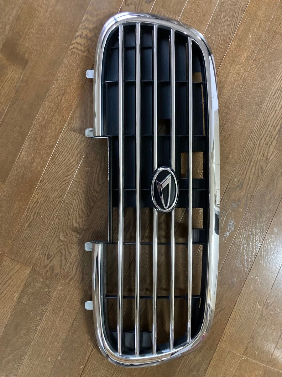 L700S 後期ミラジーノ フロントグリル ラジエーターグリル L700S 後期ミラジーノ フロントグリル ラジエーターグリル