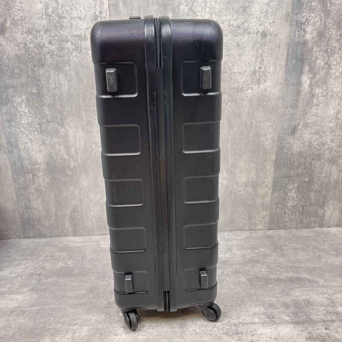 無印良品 スーツケース 旧型 75L ストッパー無し ブラック 無印良品 スーツケース 旧型 75L ストッパー無し ブラック