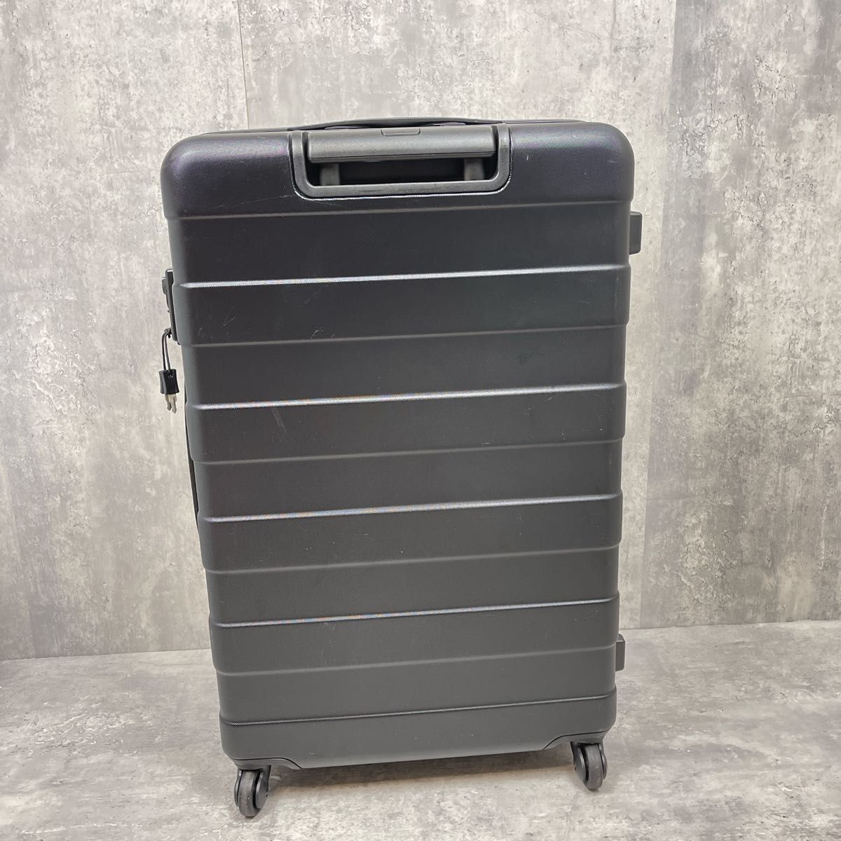 無印良品 スーツケース 旧型 75L ストッパー無し ブラック 無印良品 スーツケース 旧型 75L ストッパー無し ブラック