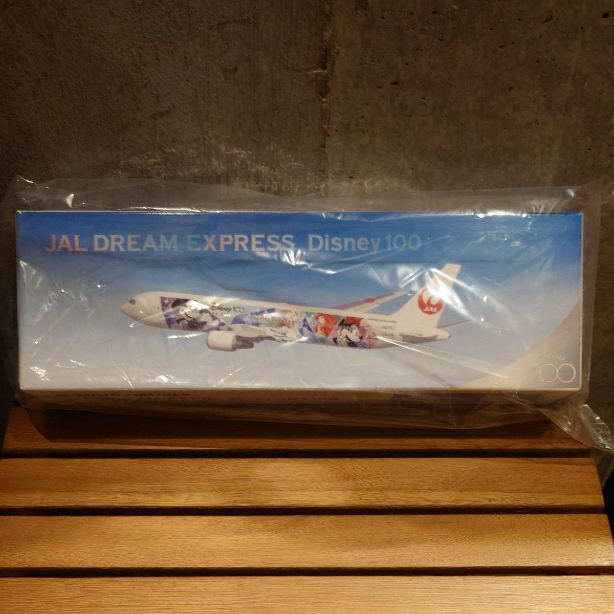 JAL DREAM EXPRESS Disney100スナップインモデル モデルプレーン JAL DREAM EXPRESS Disney100スナップインモデル モデルプレーン
