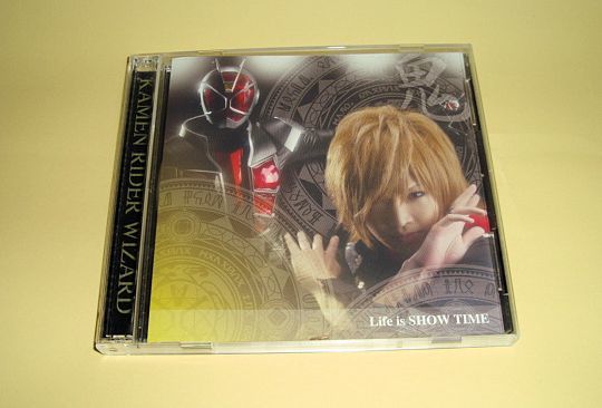 美品!仮面ライダーウィザード主題歌 鬼龍院翔from ゴールデンボンバー シングル『Life is SHOW TIME』 初回盤 “鬼"CD+DVD 即決あり_画像2