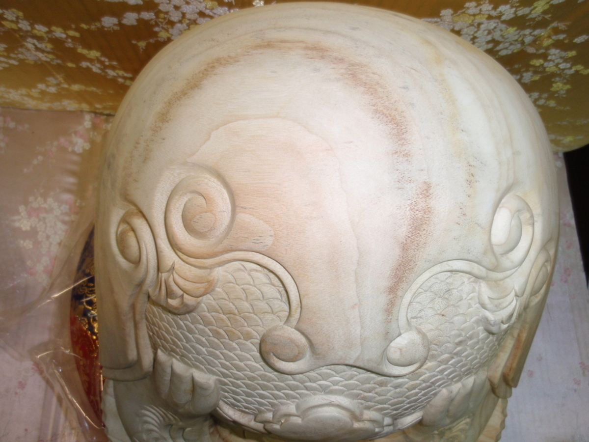 ◇24◇ 超稀少 木魚(杢魚)+布団セット+杢バイ 本楠一尺 玉鱗工 ◇24◇ 超稀少 木魚(杢魚)+布団セット+杢バイ 本楠一尺 玉鱗工