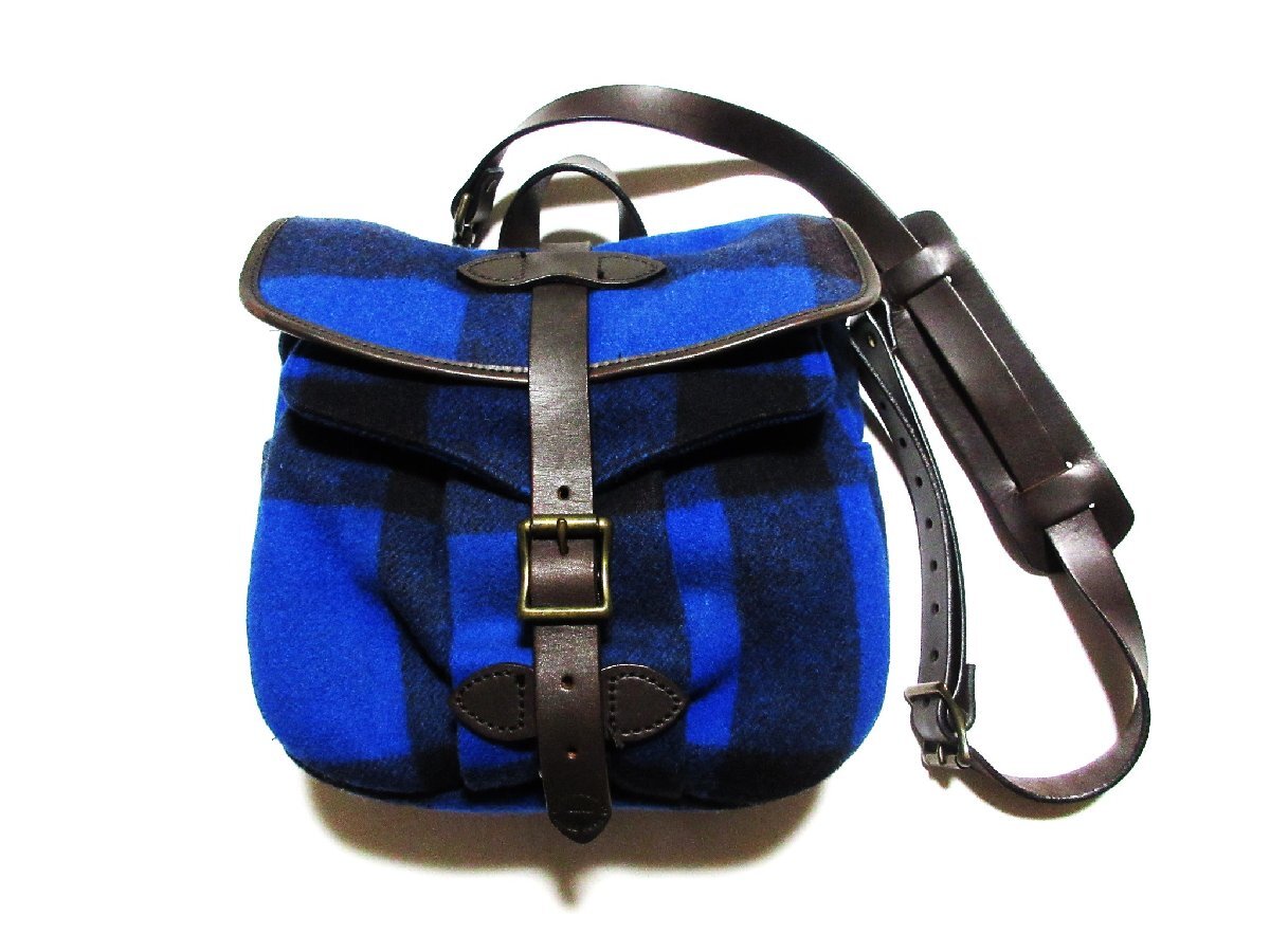 春新作の Small Mackinaw C.C.FILSON 未使用に近い Field バッグ/ブルー×ブラック フィールド スモール マッキーノ フィルソン Bag/Blue×Black その他