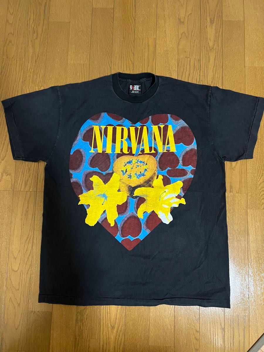 ニルヴァーナ NIRVANA Tシャツ giantタグ XL カードコバーン ニルヴァーナ NIRVANA Tシャツ giantタグ XL カードコバーン