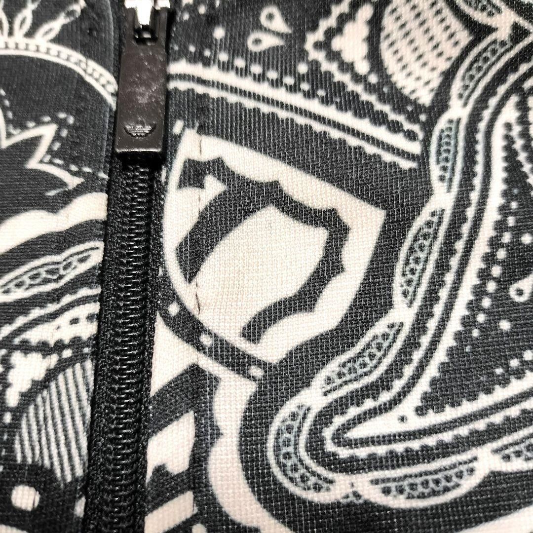 レア adidas アディダスオリジナルス ペイズリー柄 トラック レア adidas アディダスオリジナルス ペイズリー柄 トラック