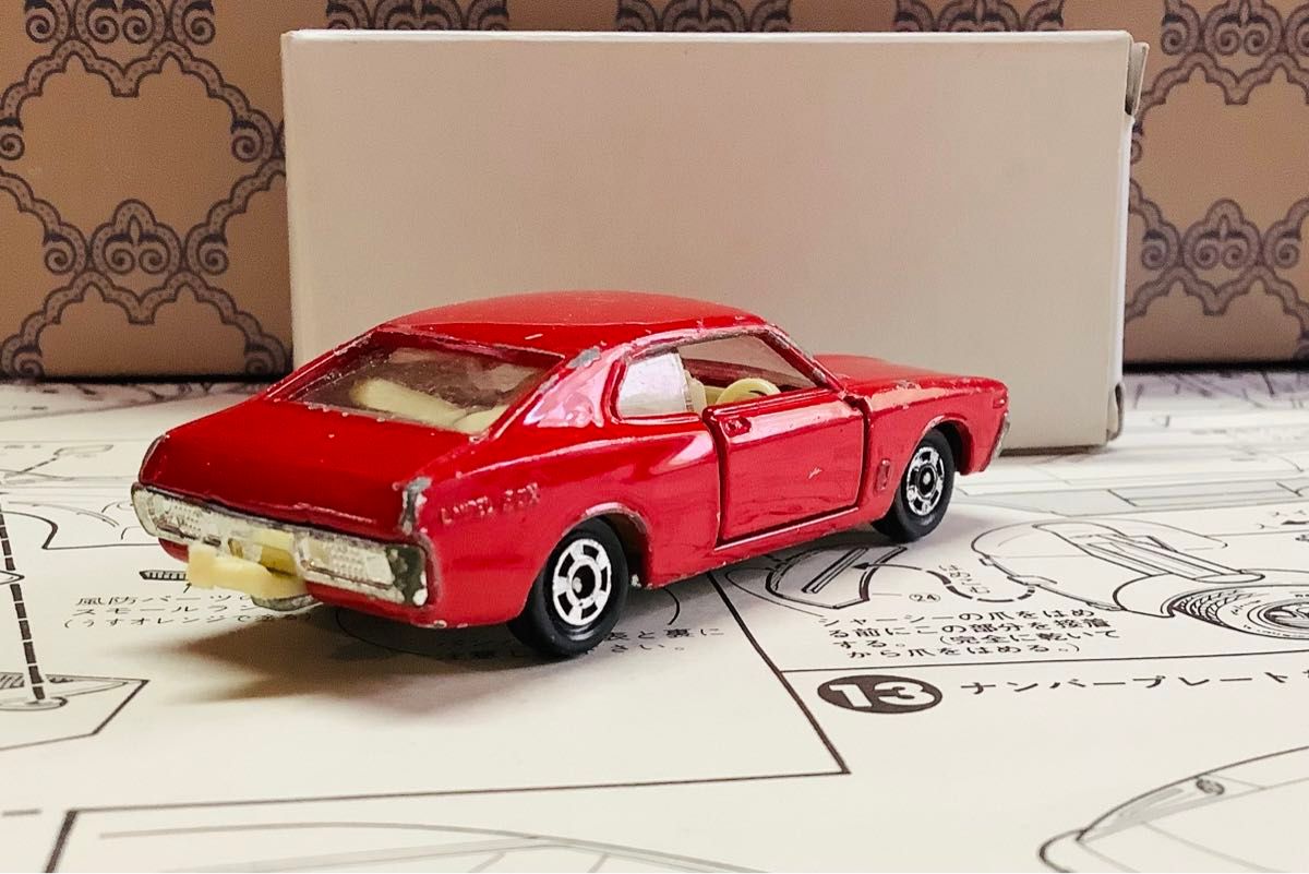 ミニカー トミカ 日産 ローレル2000SGX TOMY ブタケツ レジャー ミニカー トミカ 日産 ローレル2000SGX TOMY ブタケツ レジャー