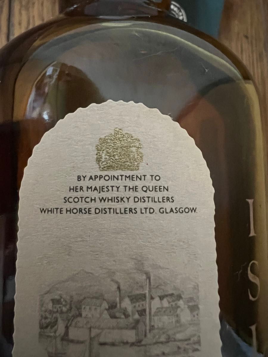 超貴重 ラガヴーリン 16年 750ml White Horse表記 旧ボトル 超貴重 ラガヴーリン 16年 750ml White Horse表記 旧ボトル