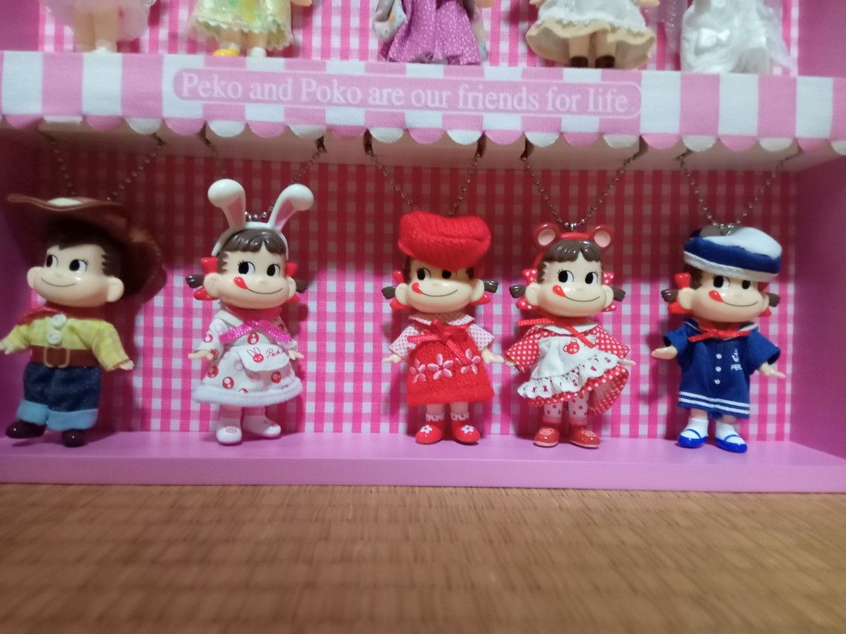不二家ペコちゃん】プリティペコ ドールハウス&フィギュア 不二家ペコちゃん】プリティペコ ドールハウス&フィギュア