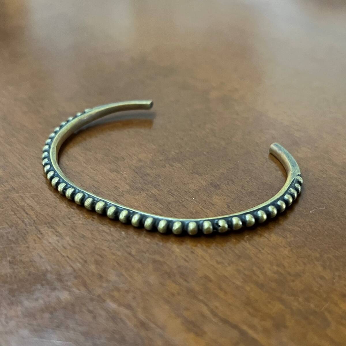 ￥12,100-THEFTセフト【BALL BANGLE】ボールバングル真鍮タイプ