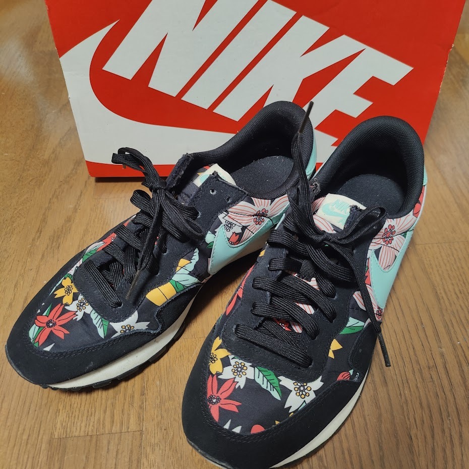NIKE エアペガサス '83 28cm花柄 ボタニカル ナイキ AIR PEGASUS NIKE エアペガサス '83 28cm花柄 ボタニカル ナイキ AIR PEGASUS