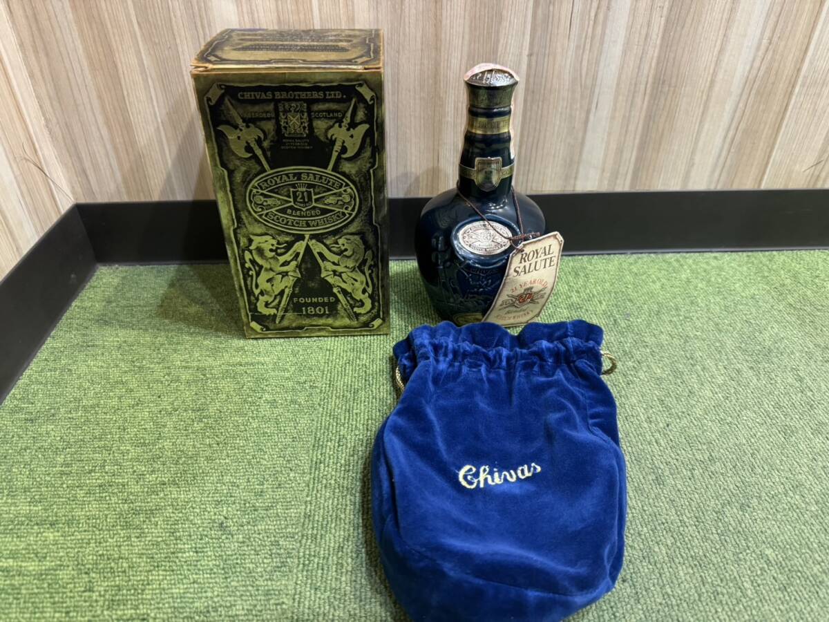 H6089 1 jpy ~ [ not yet . plug ] CHIVAS ROYAL SALUTE Chivas Royal Salute 21 year blue bottle Scotch whisky 375ml 40% gross weight approximately 794.9g