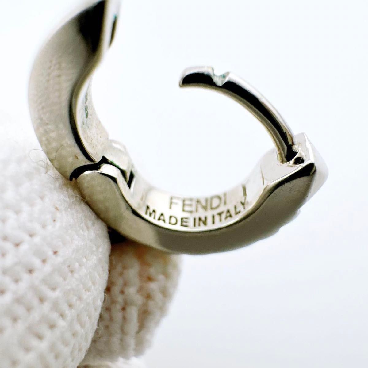 FENDI - ◇フェンディ◇オーロック/ピアス/ブランドの通販 by FENDI - ◇フェンディ◇オーロック/ピアス/ブランドの通販 by