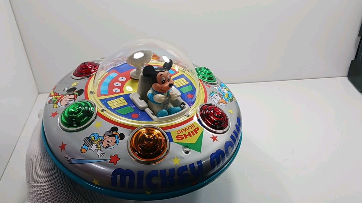 レア 動作品 ディズニーキャラクターズ 宇宙円盤 ディズニー ミッキーマウス ミニーマウス ドナルドダック マスダヤ