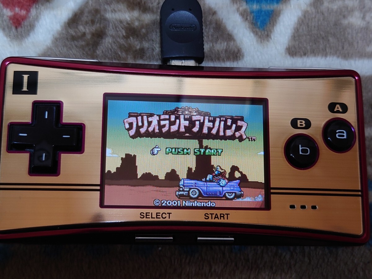 ゲームボーイミクロ本体 ファミコンバージョン 充電器付き ゲームボーイミクロ本体 ファミコンバージョン 充電器付き