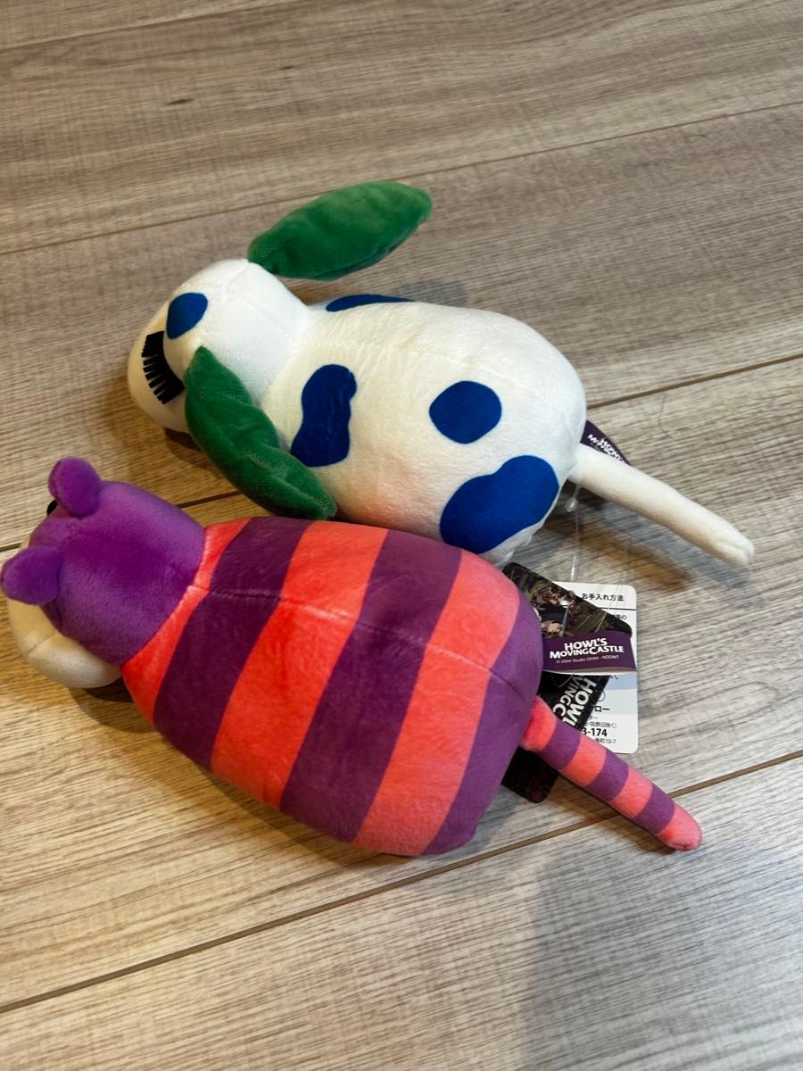 新品 ジブリ ハウルの動く城 ハウルの部屋のぬいぐるみ ミニ 2体 新品 ジブリ ハウルの動く城 ハウルの部屋のぬいぐるみ ミニ 2体