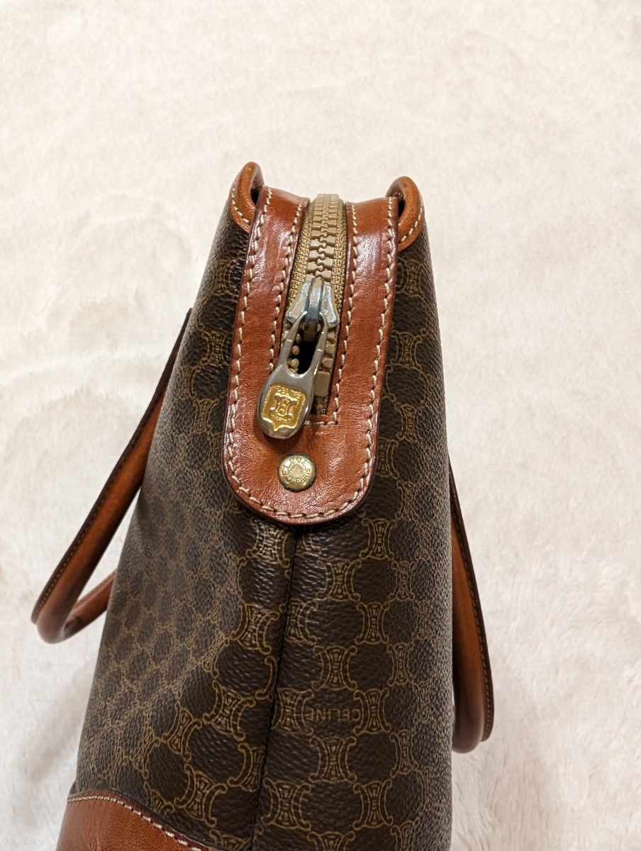 CELINE セリーヌ ハンドバッグ マカダム柄 ブラウン レザー CELINE セリーヌ ハンドバッグ マカダム柄 ブラウン レザー