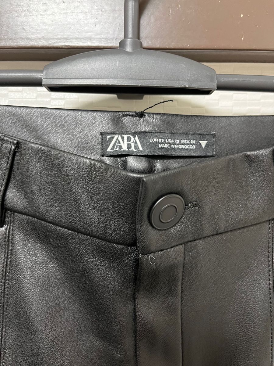 ZARA スキニー フェイクレザー パンツ 合皮 レディース 訳あり ZARA スキニー フェイクレザー パンツ 合皮 レディース 訳あり