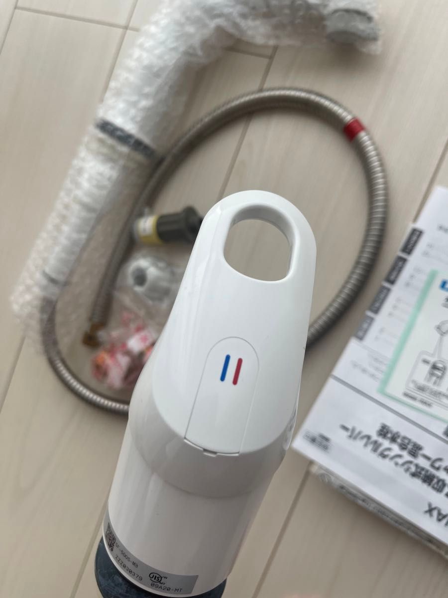 LIXIL INAX ホース収納式 シングルレバー 洗髪シャワー SF-500S LIXIL INAX ホース収納式 シングルレバー 洗髪シャワー SF-500S
