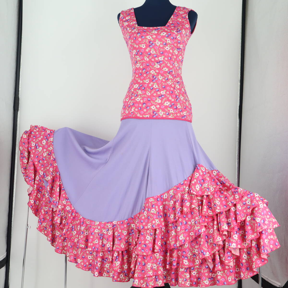 美品 スペイン製フラメンコ衣装】MOLINA Sevilla モリーナ 美品 スペイン製フラメンコ衣装】MOLINA Sevilla モリーナ